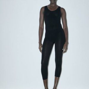 NWT BLACK SEAMLESS STRETCH LONG JUMPSUIT